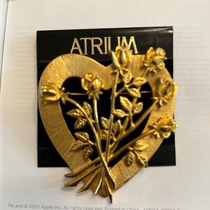 Heart and Flowers brooch